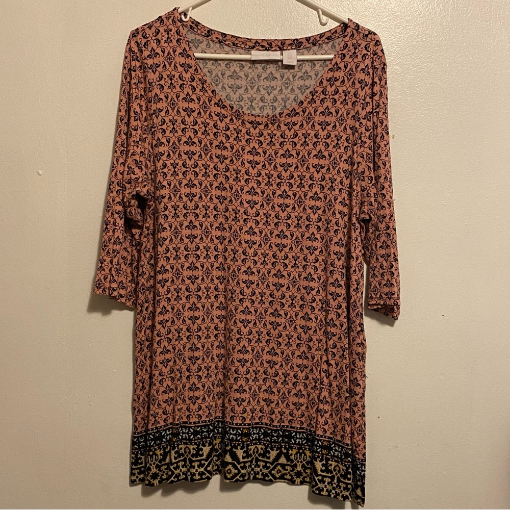 Rachael Ashwell Womens Size 1X Pink and Black Patterned Tunic Top